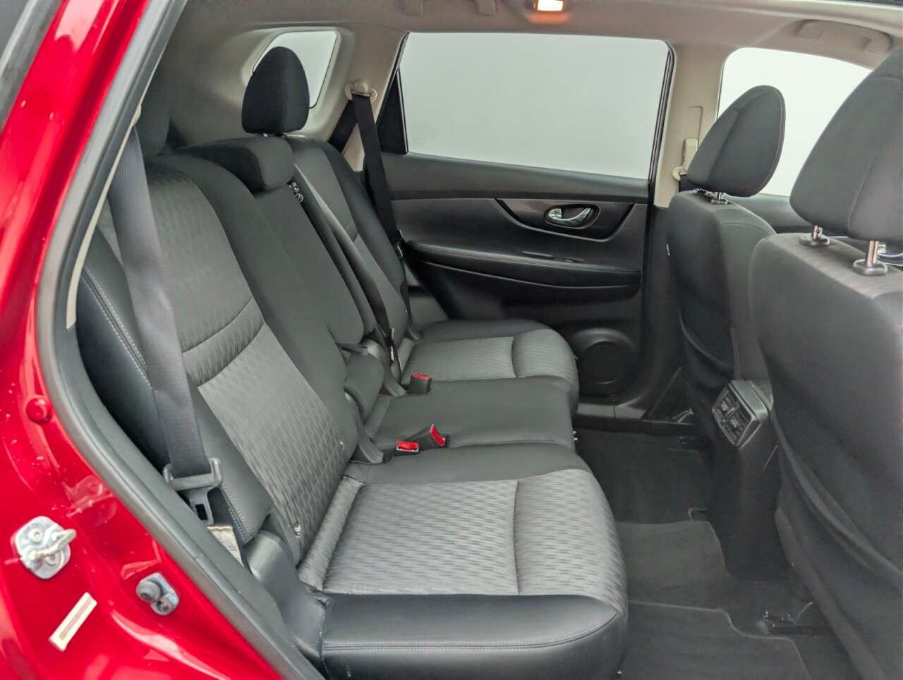 2018 NISSAN X-TRAIL 2018 NISSAN X-TRAIL