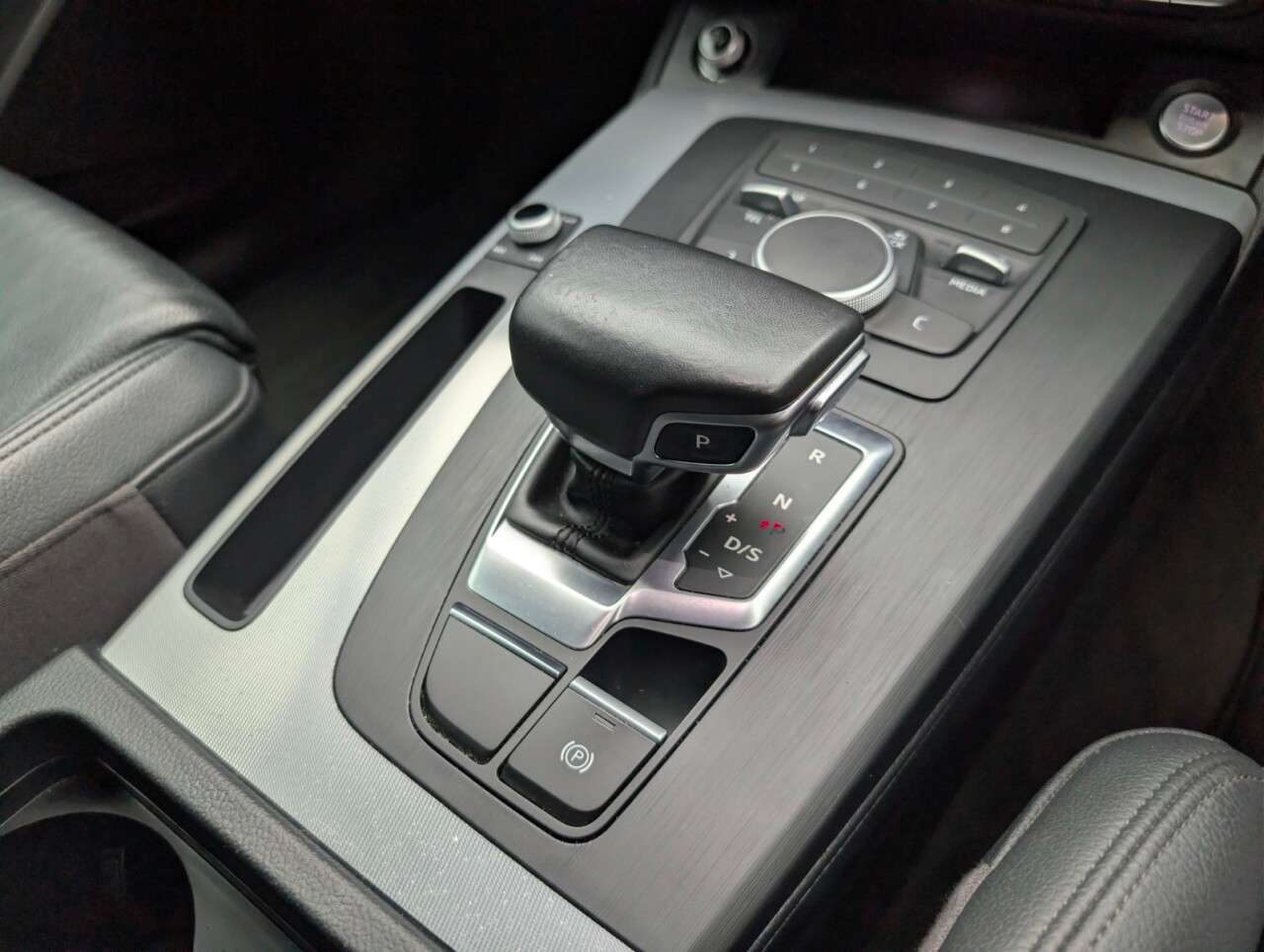 2018 AUDI Q5 2018 AUDI Q5