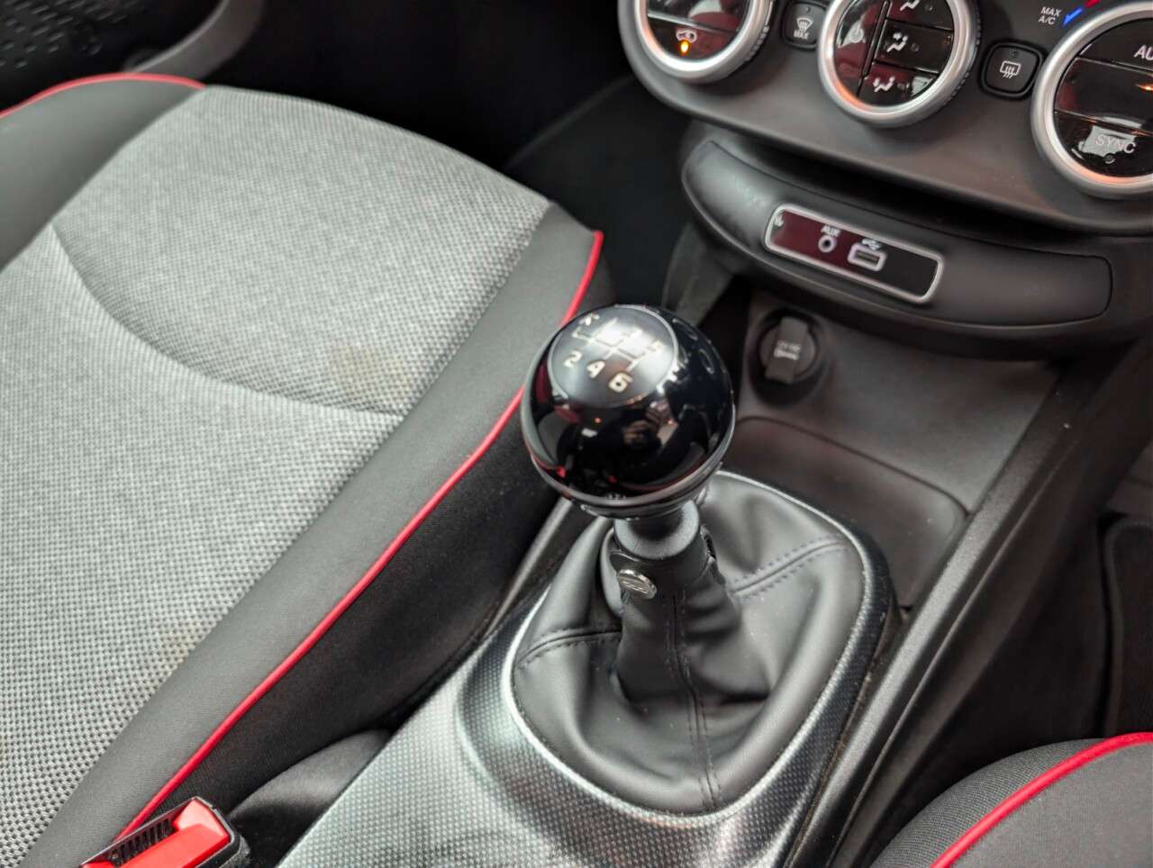 2016 FIAT 500X 2016 FIAT 500X