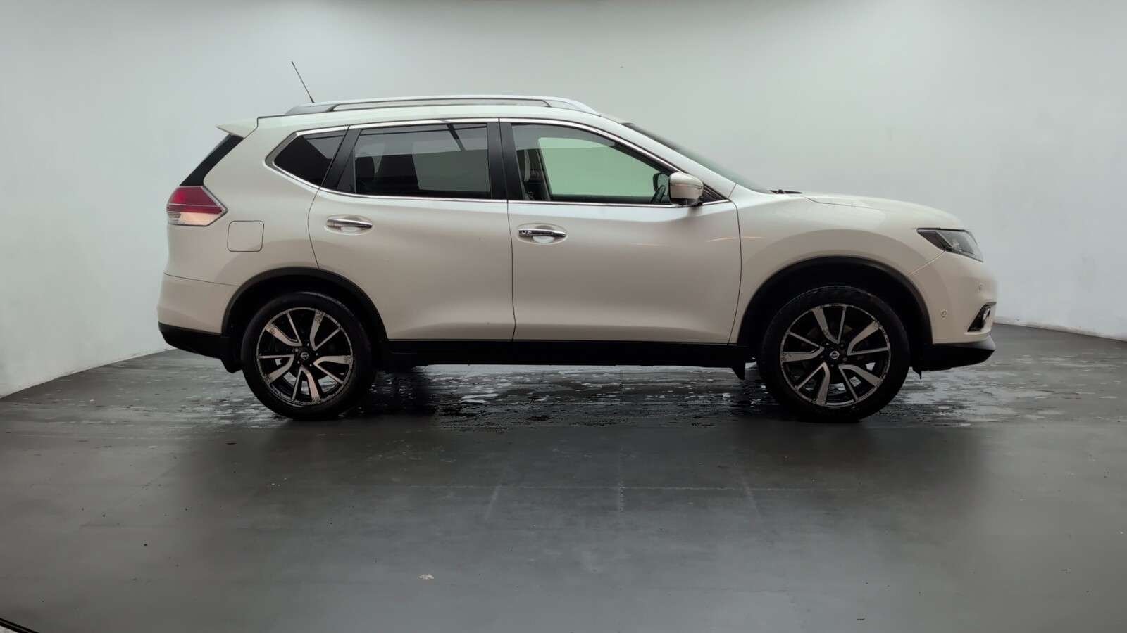 2017 NISSAN X-TRAIL 2017 NISSAN X-TRAIL