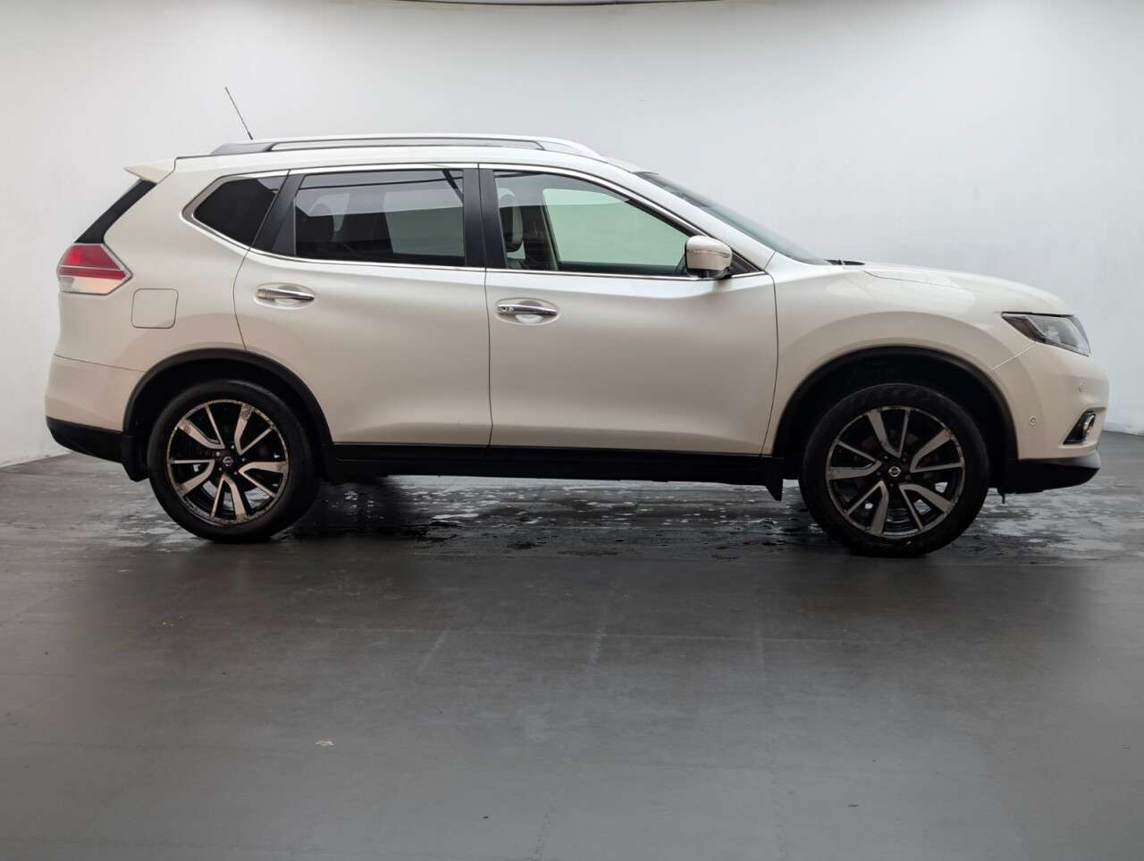 2017 NISSAN X-TRAIL 2017 NISSAN X-TRAIL