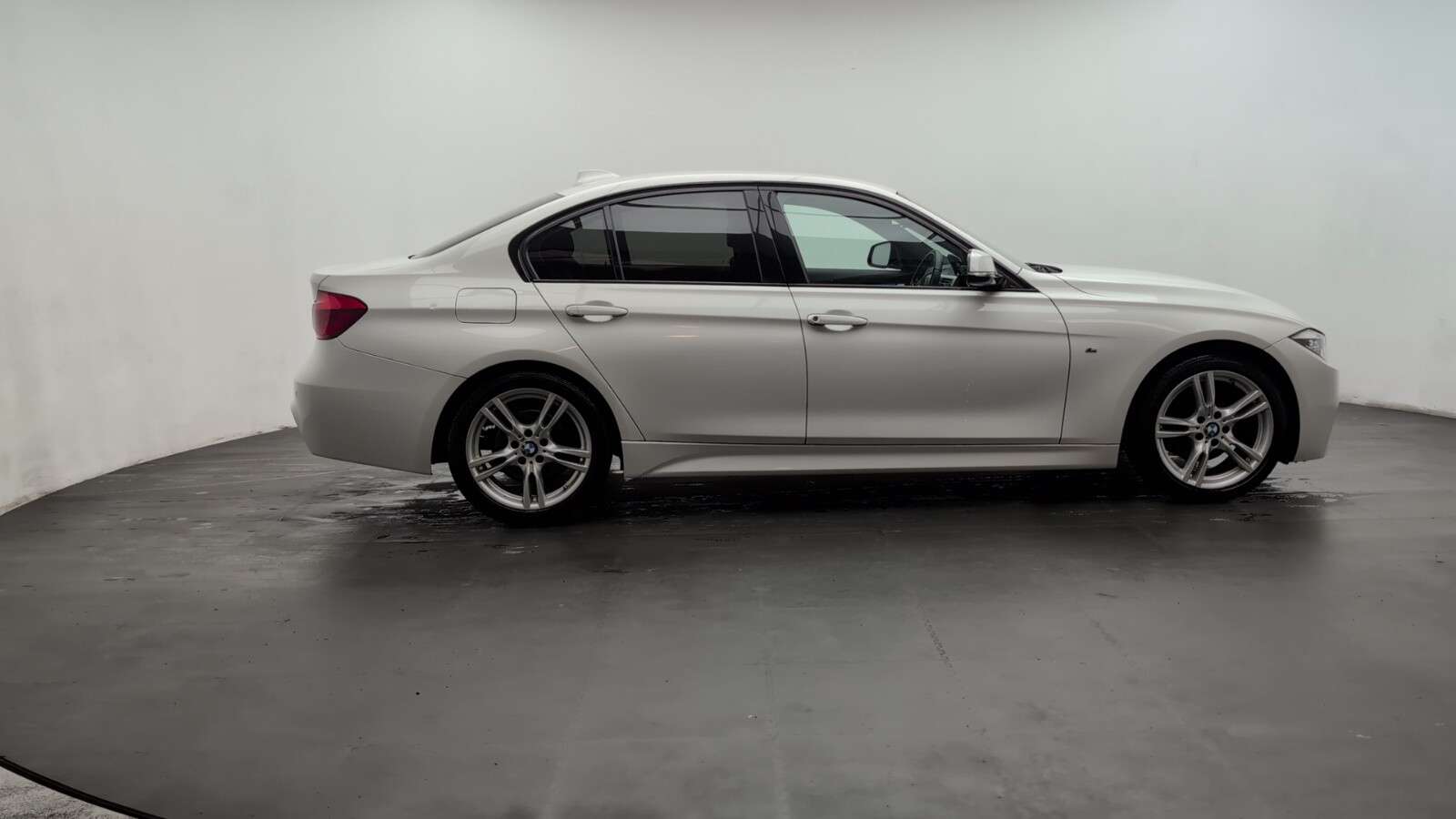 2016 BMW 3 SERIES 2016 BMW 3 SERIES