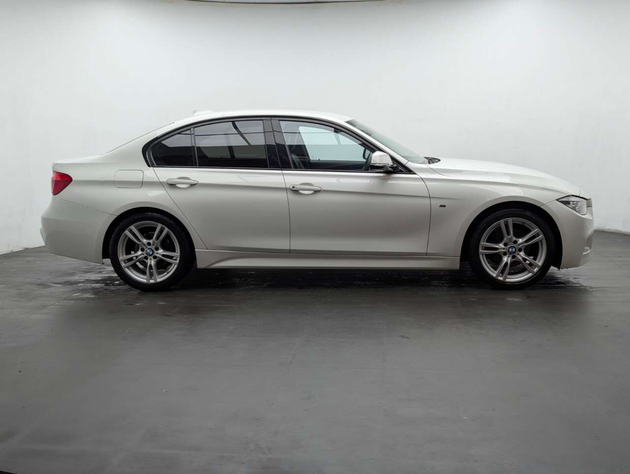 2016 BMW 3 SERIES 2016 BMW 3 SERIES