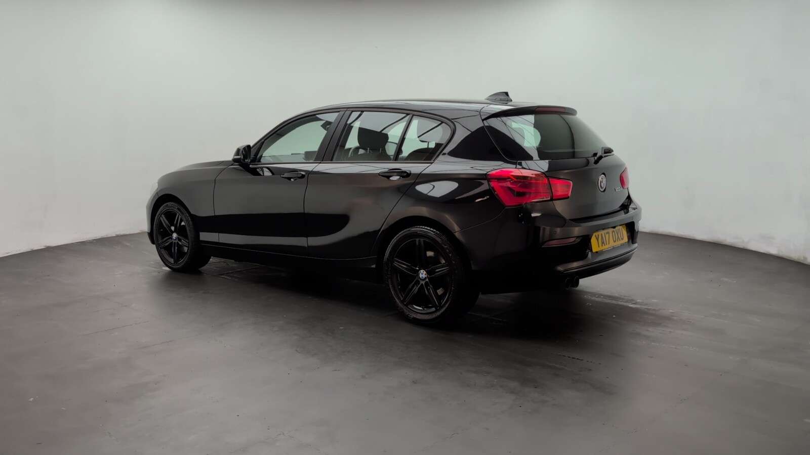 2017 BMW 1 SERIES 2017 BMW 1 SERIES