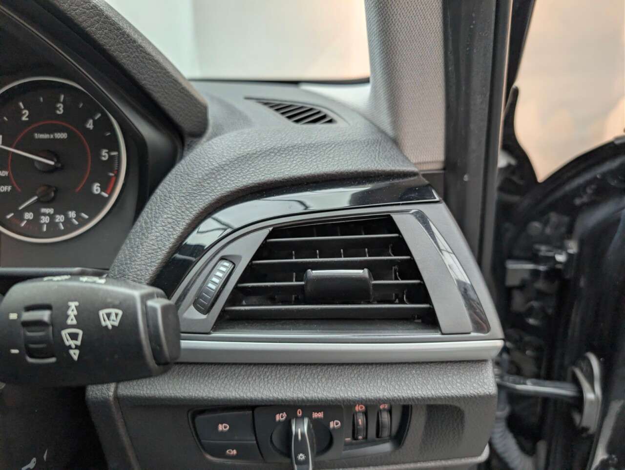 2017 BMW 1 SERIES 2017 BMW 1 SERIES