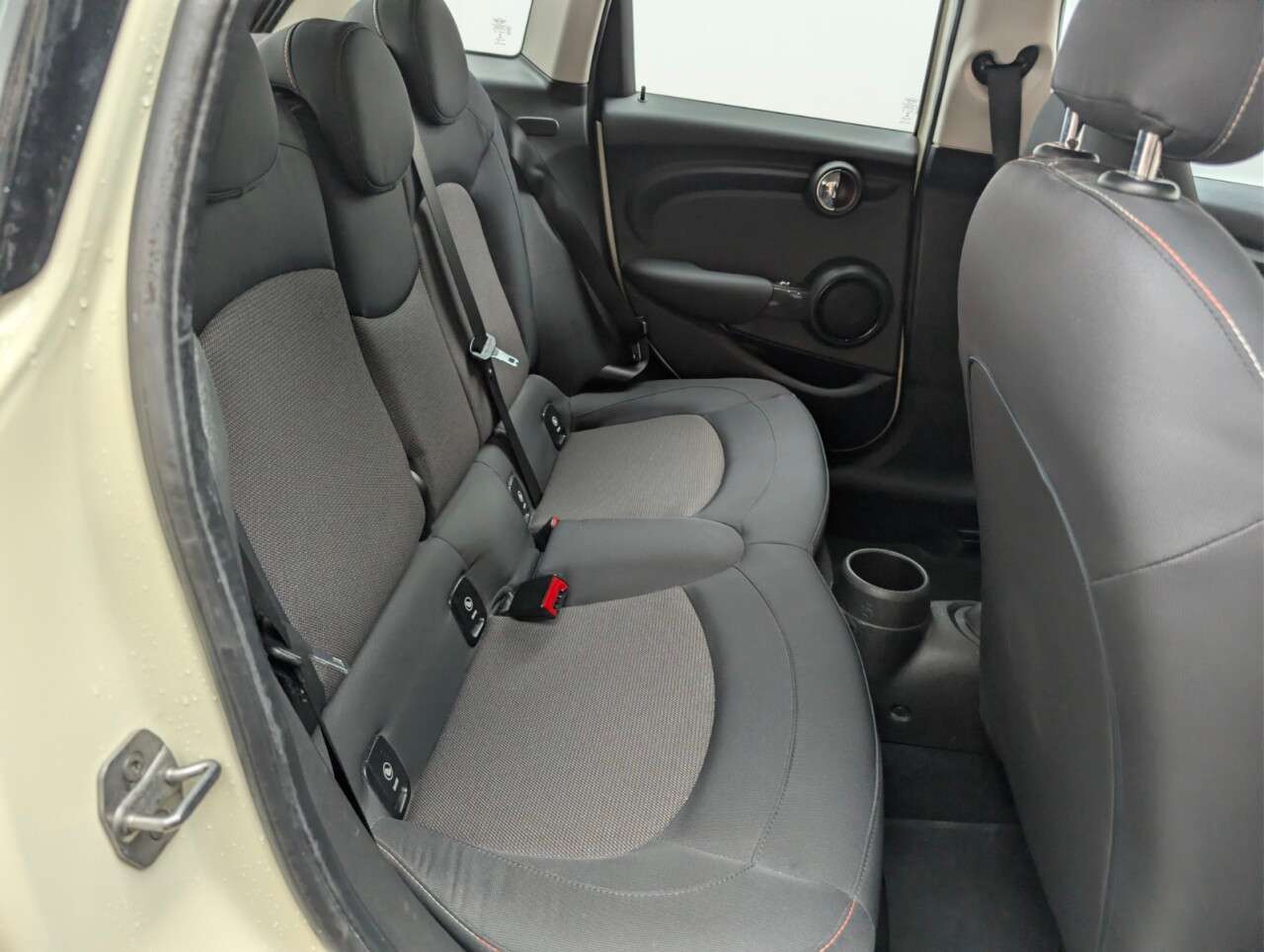 2016 MINI HATCH 2016 MINI HATCH