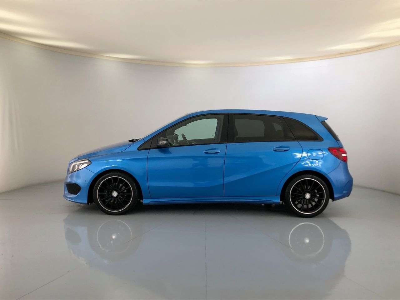 2017 MERCEDES B-CLASS 2017 MERCEDES B-CLASS