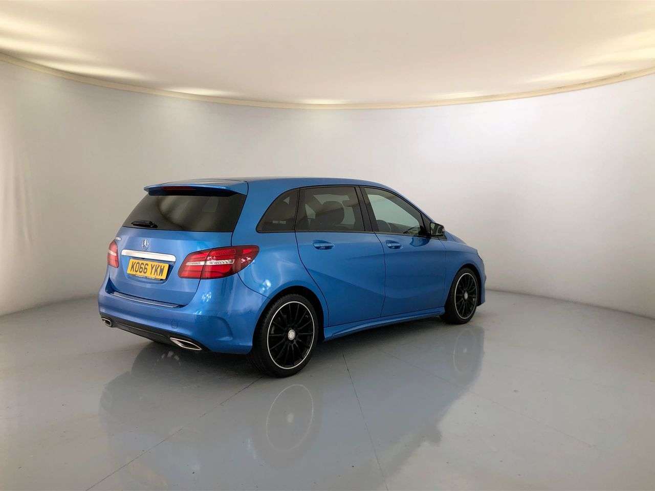 2017 MERCEDES B-CLASS 2017 MERCEDES B-CLASS