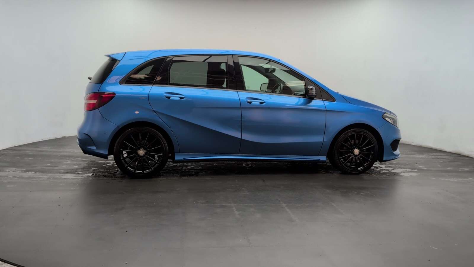 2017 MERCEDES B-CLASS 2017 MERCEDES B-CLASS