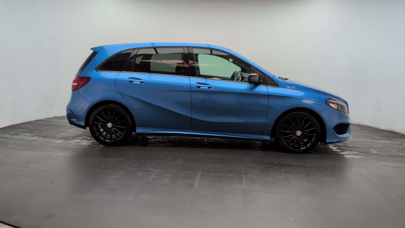 2017 MERCEDES B-CLASS 2017 MERCEDES B-CLASS