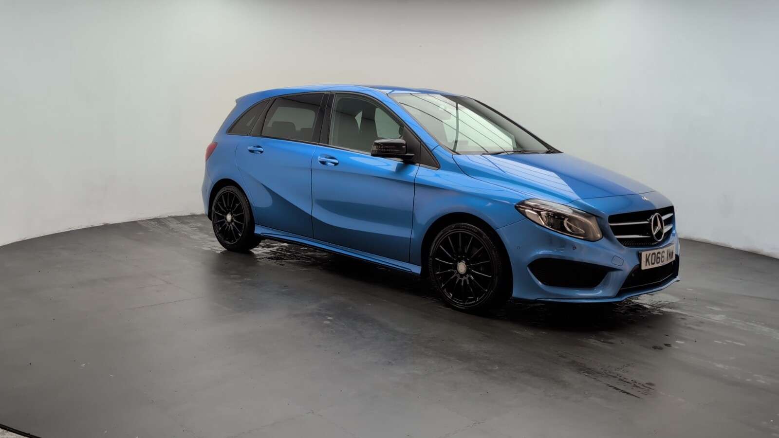 2017 MERCEDES B-CLASS 2017 MERCEDES B-CLASS