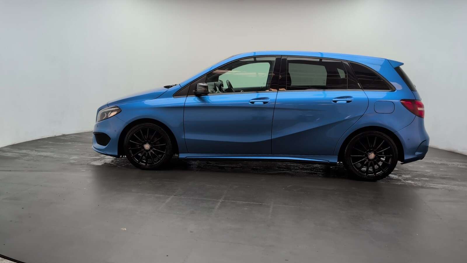 2017 MERCEDES B-CLASS 2017 MERCEDES B-CLASS