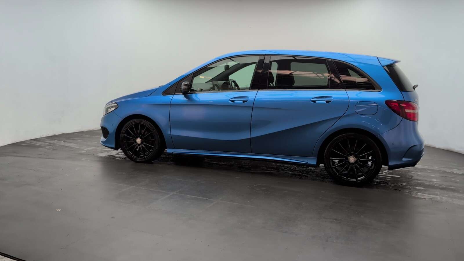 2017 MERCEDES B-CLASS 2017 MERCEDES B-CLASS