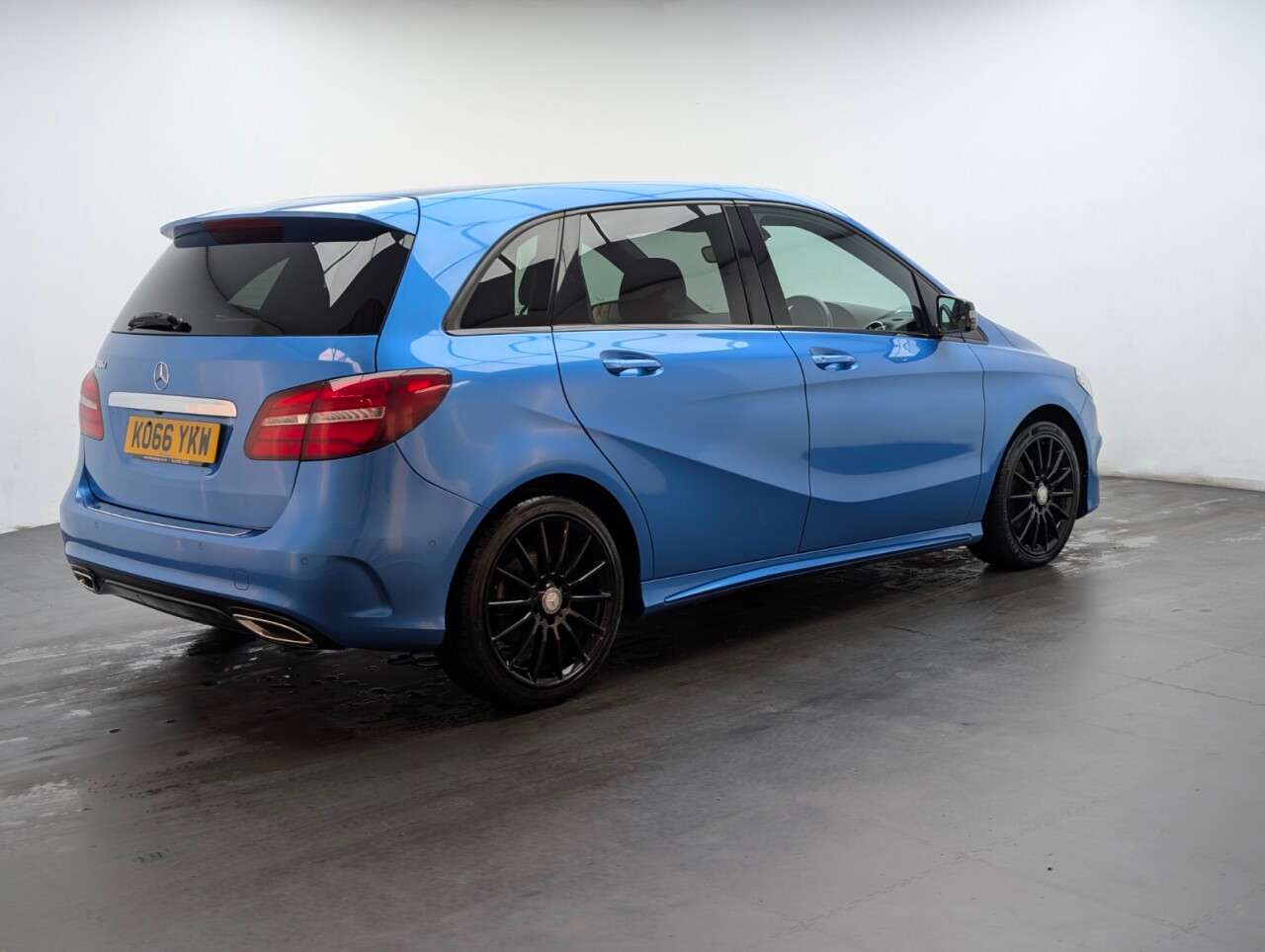 2017 MERCEDES B-CLASS 2017 MERCEDES B-CLASS