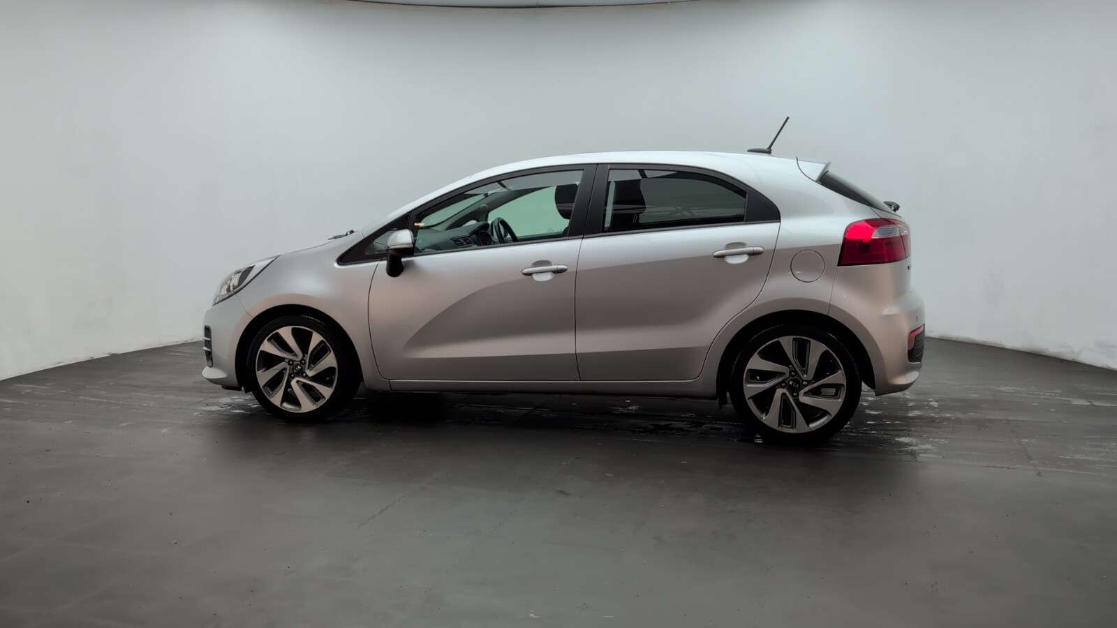 2017 KIA RIO 2017 KIA RIO