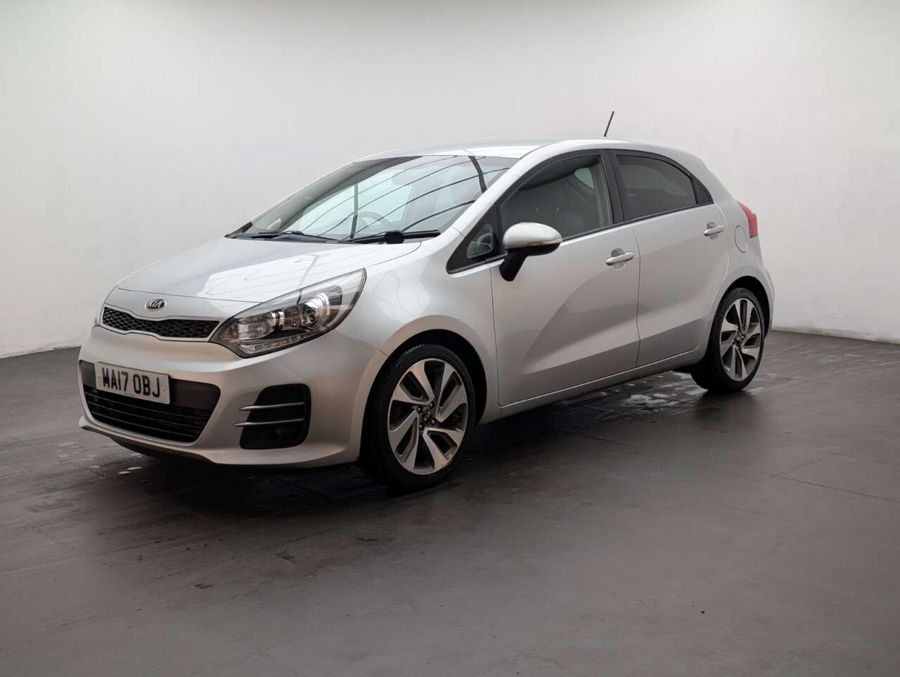 2017 KIA RIO 2017 KIA RIO