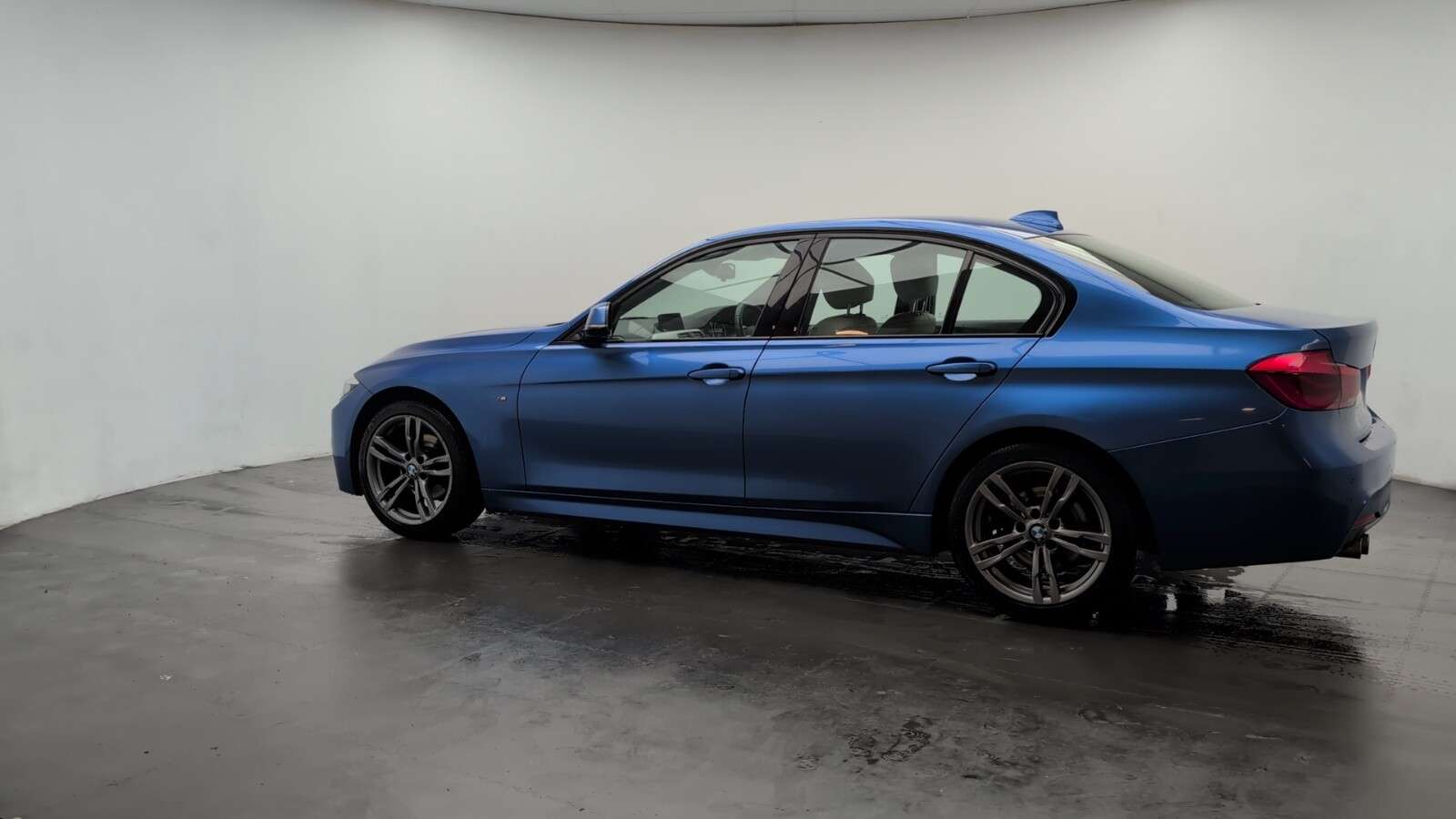 2018 BMW 3 SERIES 2018 BMW 3 SERIES