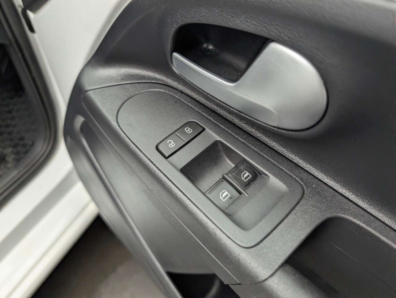 2021 VOLKSWAGEN UP! 2021 VOLKSWAGEN UP!