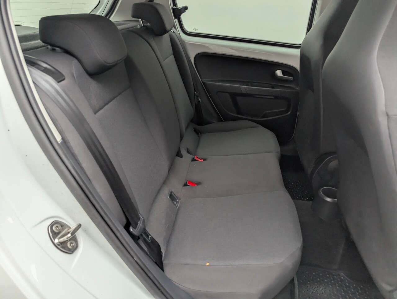 2021 VOLKSWAGEN UP! 2021 VOLKSWAGEN UP!