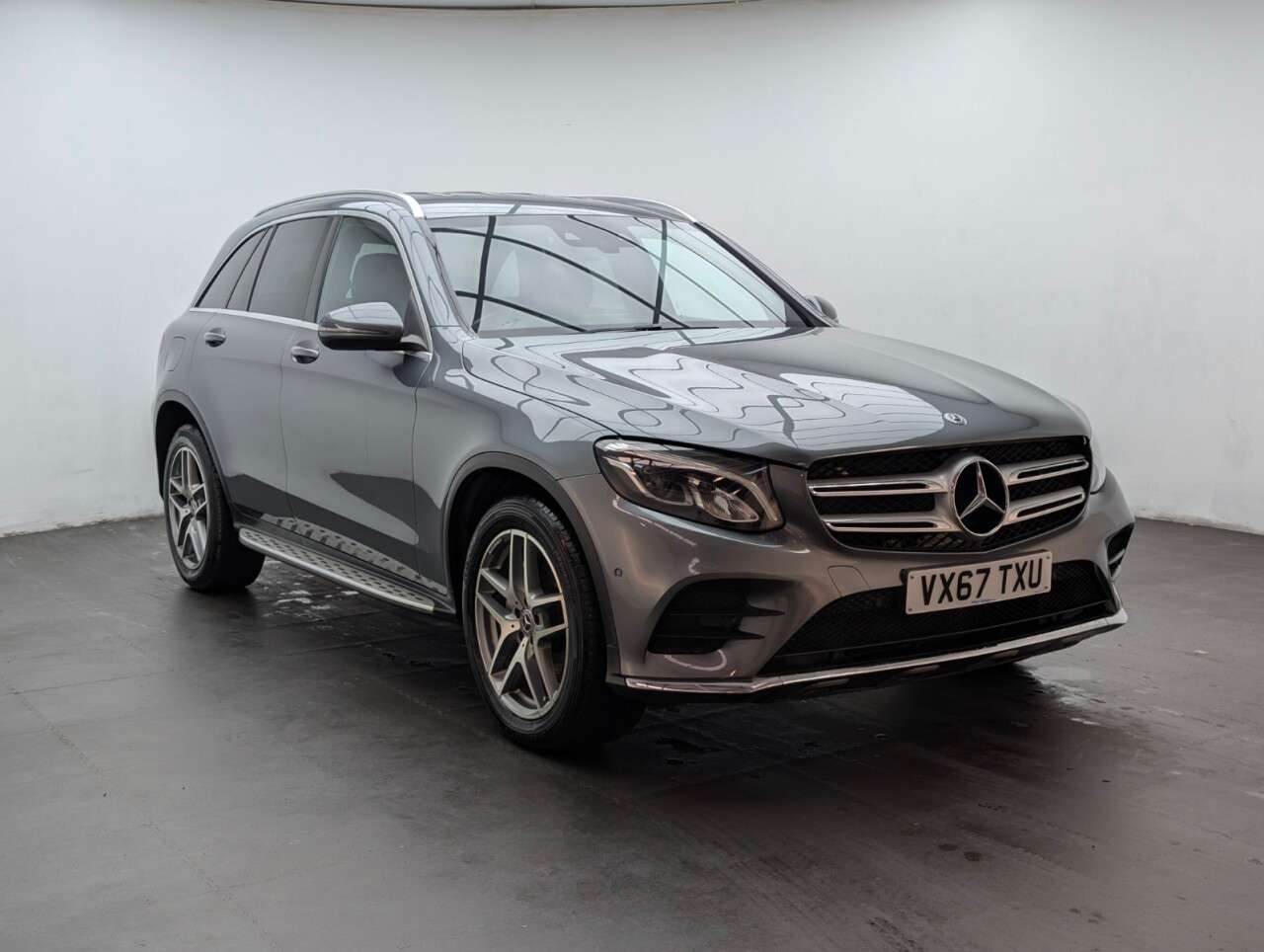 A 2018 MERCEDES-BENZ GLC 2.1 GLC220d AMG Line SUV 5dr Diesel G-Tronic 4MATIC Euro 6 (s/s) (170 ps) H A 2018 MERCEDES-BENZ GLC 2.1 GLC220d AMG Line SUV 5dr Diesel G-Tronic 4MATIC Euro 6 (s/s) (170 ps) H