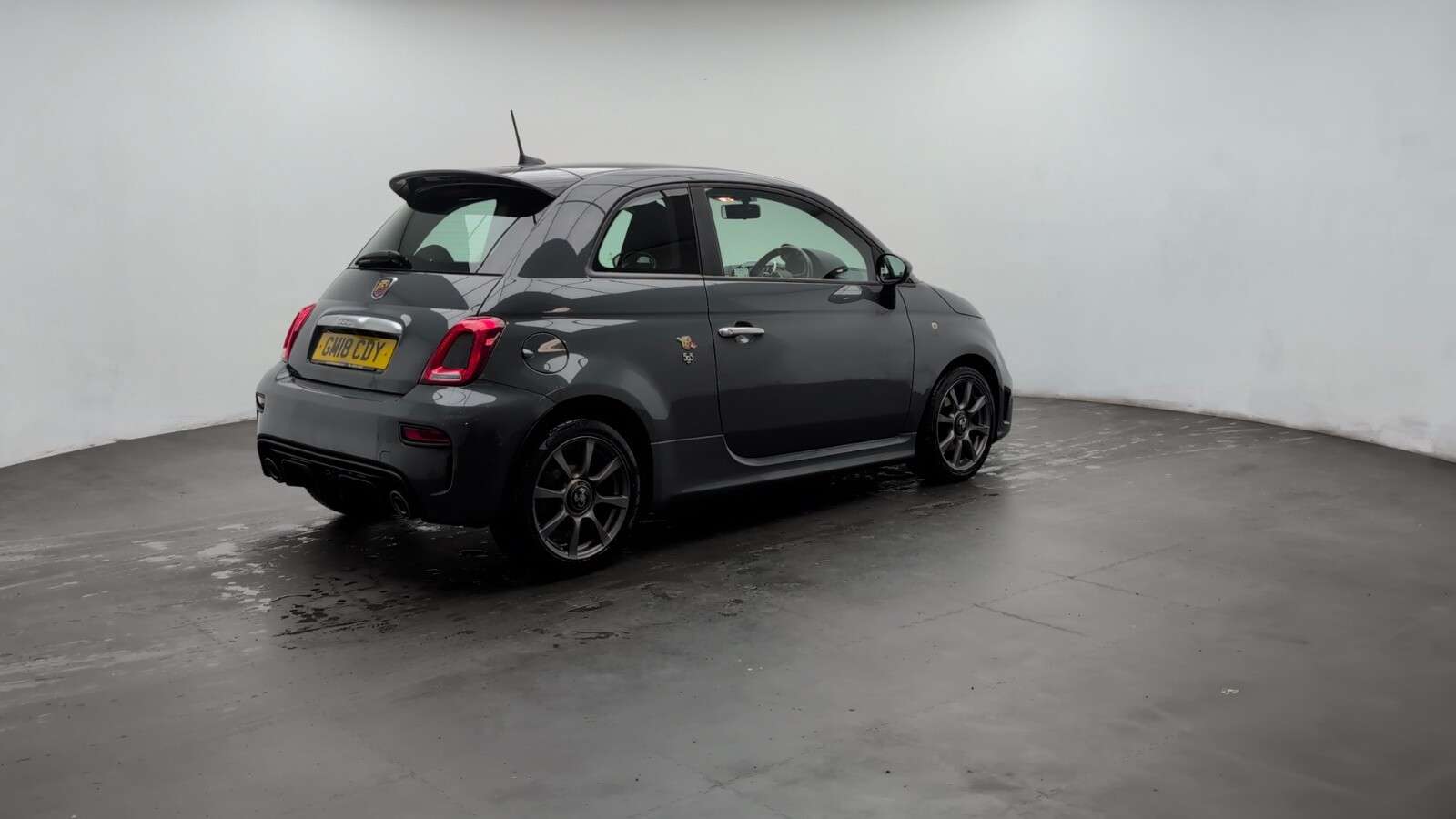 2018 ABARTH 595 2018 ABARTH 595