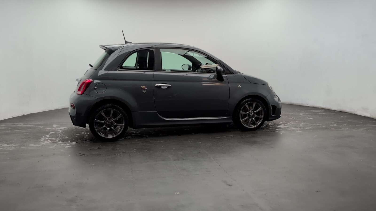 2018 ABARTH 595 2018 ABARTH 595