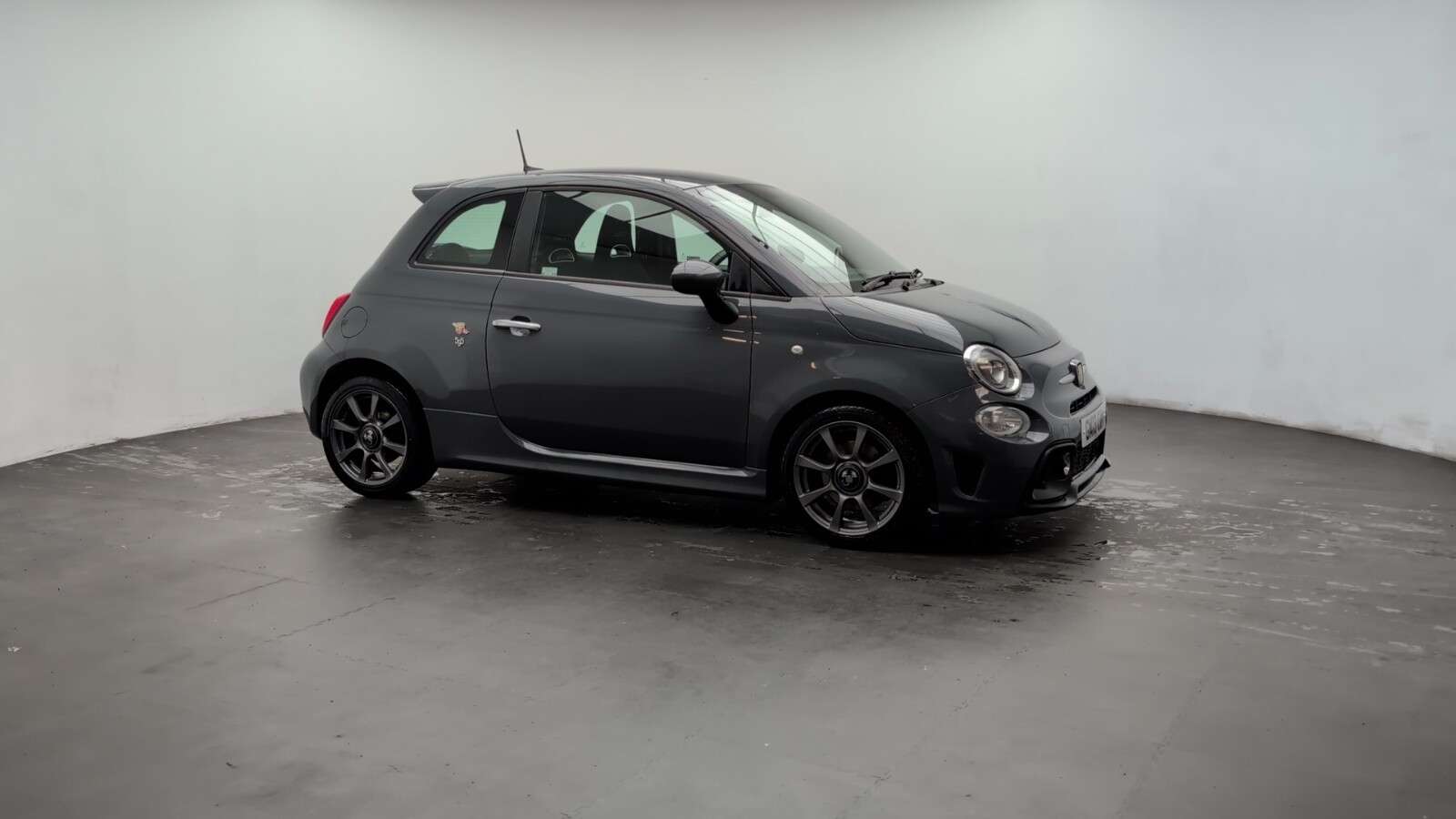 2018 ABARTH 595 2018 ABARTH 595