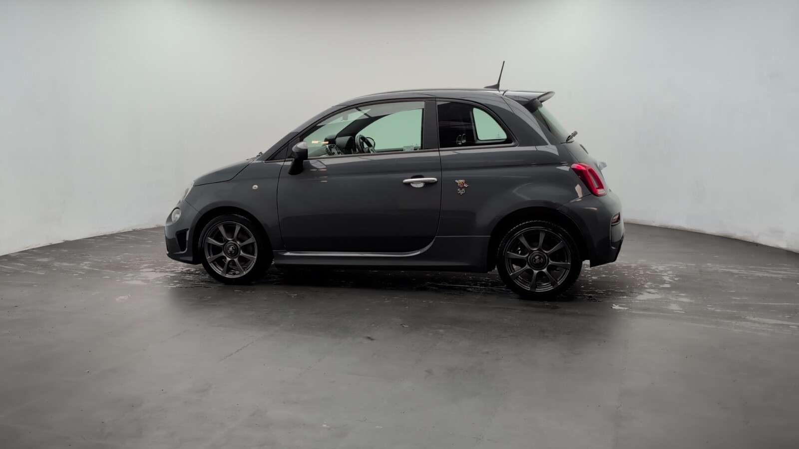 2018 ABARTH 595 2018 ABARTH 595