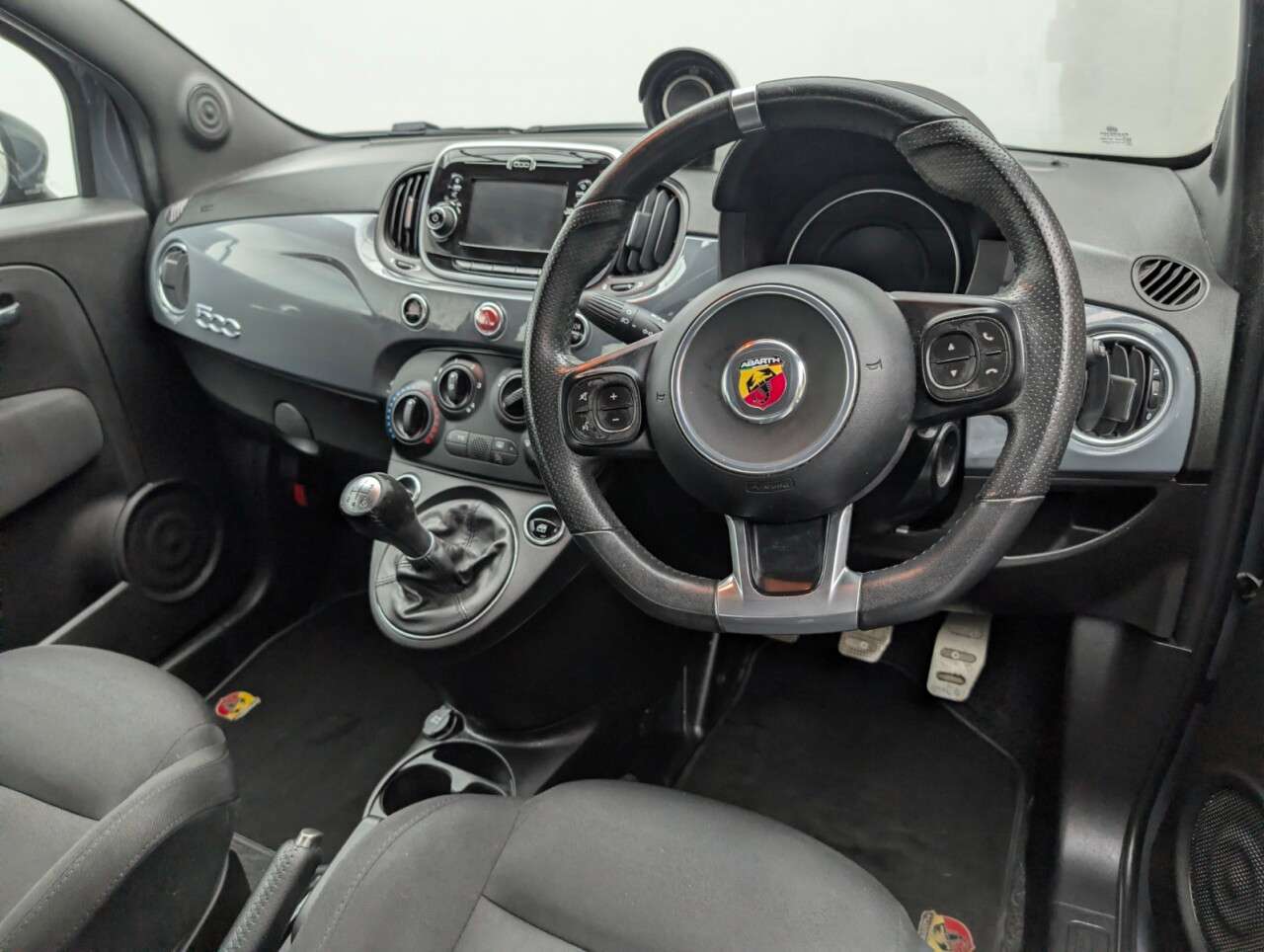 2018 ABARTH 595 2018 ABARTH 595