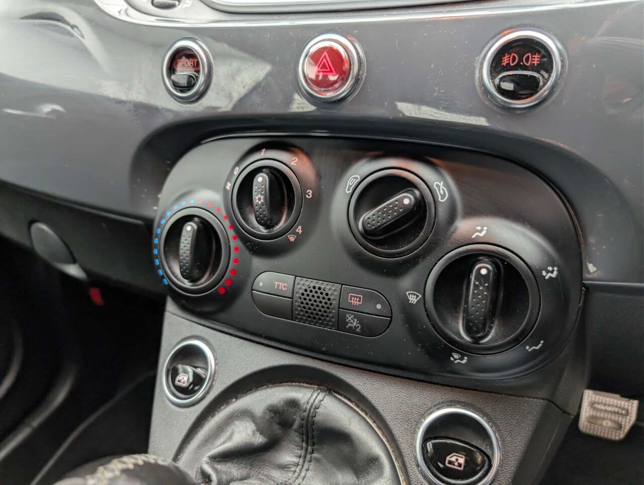 2018 ABARTH 595 2018 ABARTH 595