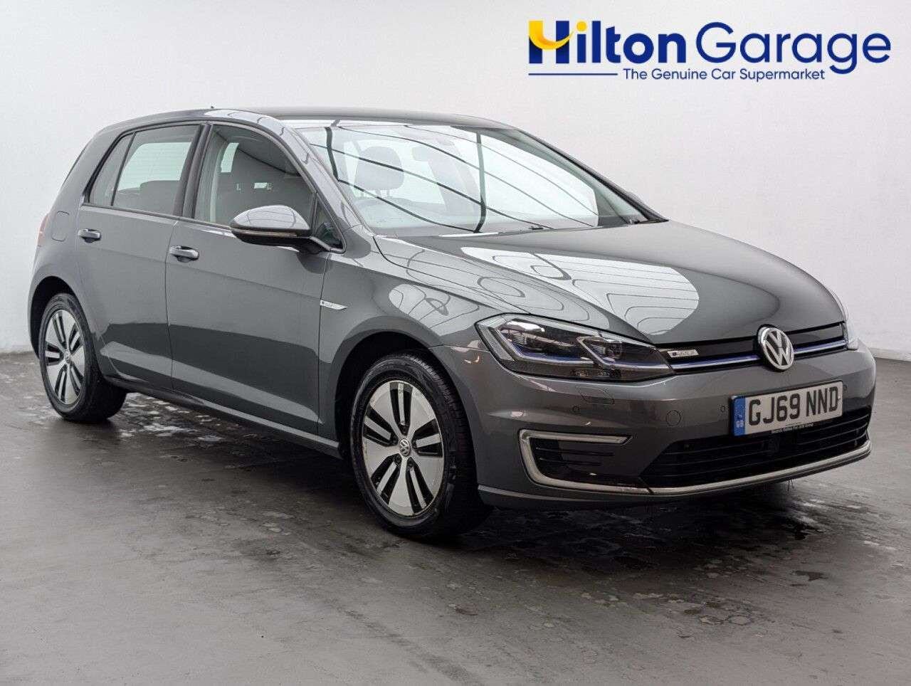 A 2019 VOLKSWAGEN E-GOLF 35.8kWh e-Golf Hatchback 5dr Electric Auto (136 ps) PARKING SENSORS + COLOU A 2019 VOLKSWAGEN E-GOLF 35.8kWh e-Golf Hatchback 5dr Electric Auto (136 ps) PARKING SENSORS + COLOU