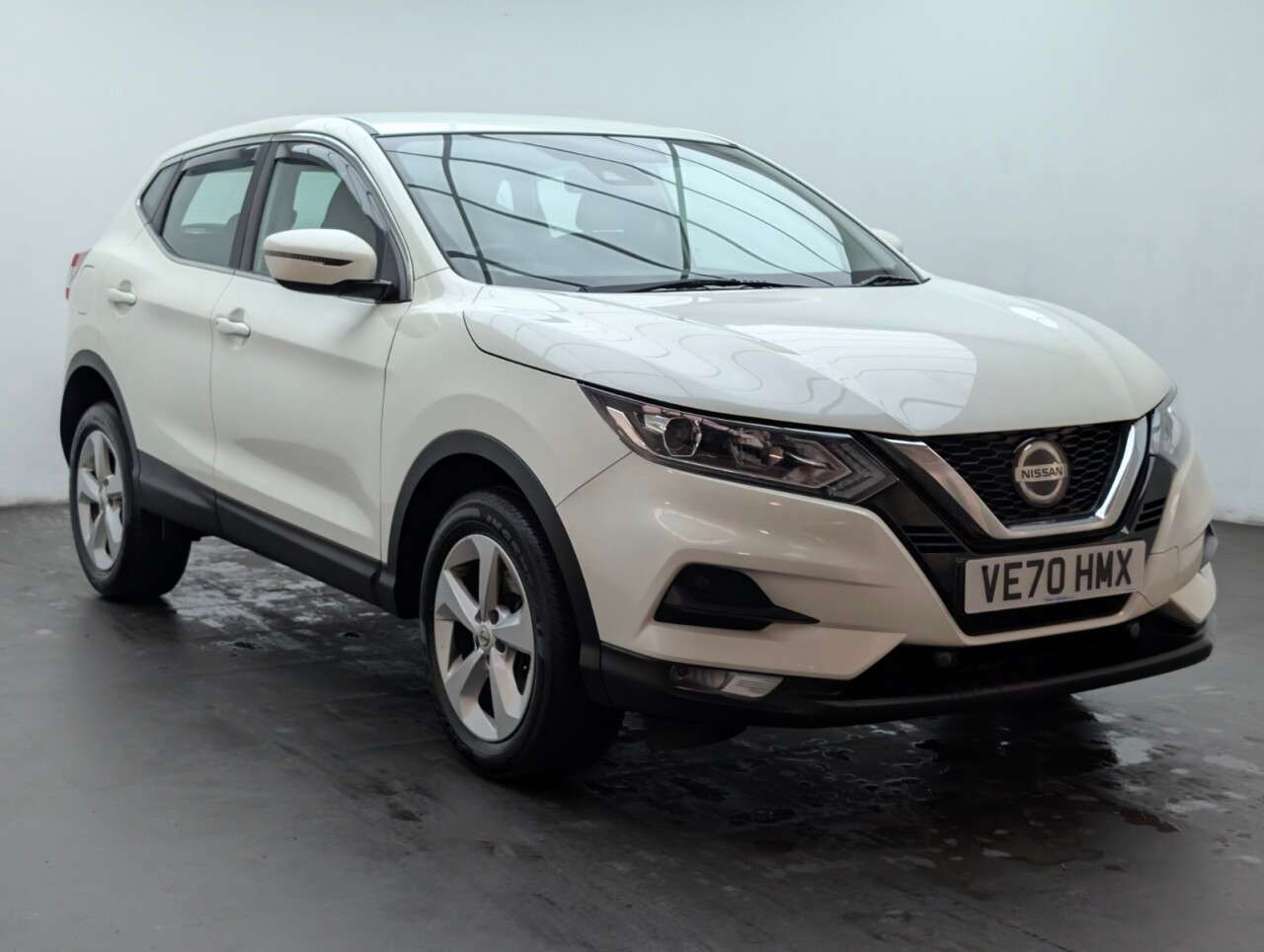 A 2020 NISSAN QASHQAI 1.3 DIG-T Acenta Premium SUV 5dr Petrol DCT Auto Euro 6 (s/s) (160 ps) PARK A 2020 NISSAN QASHQAI 1.3 DIG-T Acenta Premium SUV 5dr Petrol DCT Auto Euro 6 (s/s) (160 ps) PARK