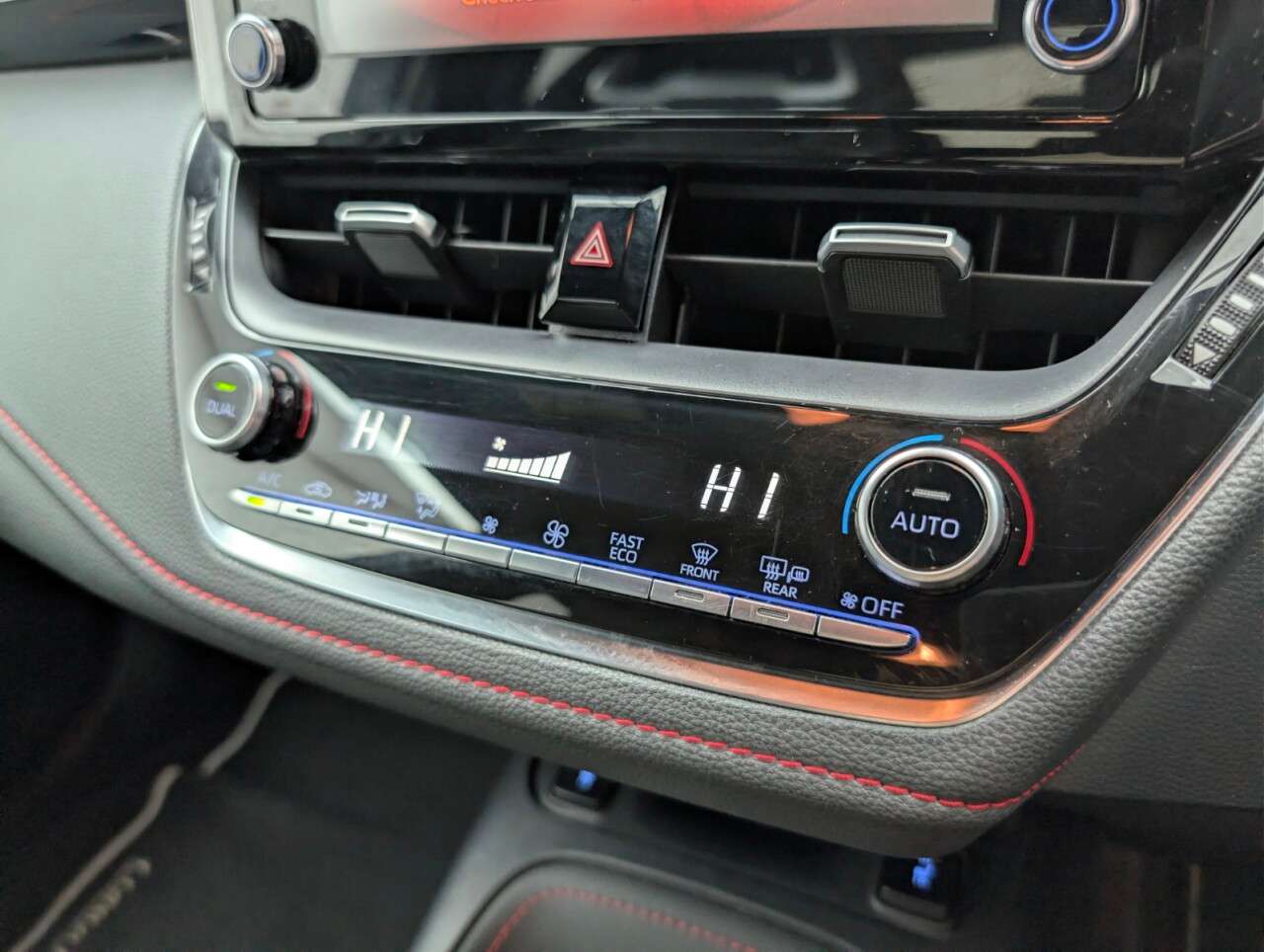 2020 TOYOTA COROLLA 2020 TOYOTA COROLLA