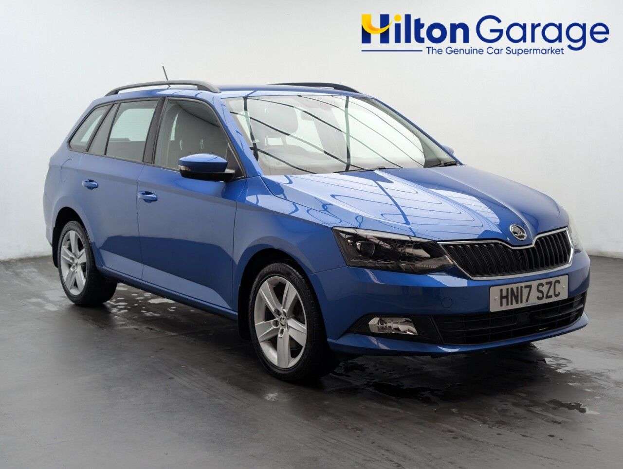A 2017 SKODA FABIA 1.2 TSI SE L Estate 5dr Petrol DSG Euro 6 (s/s) (110 ps) PARKING SENSORS + A 2017 SKODA FABIA 1.2 TSI SE L Estate 5dr Petrol DSG Euro 6 (s/s) (110 ps) PARKING SENSORS +