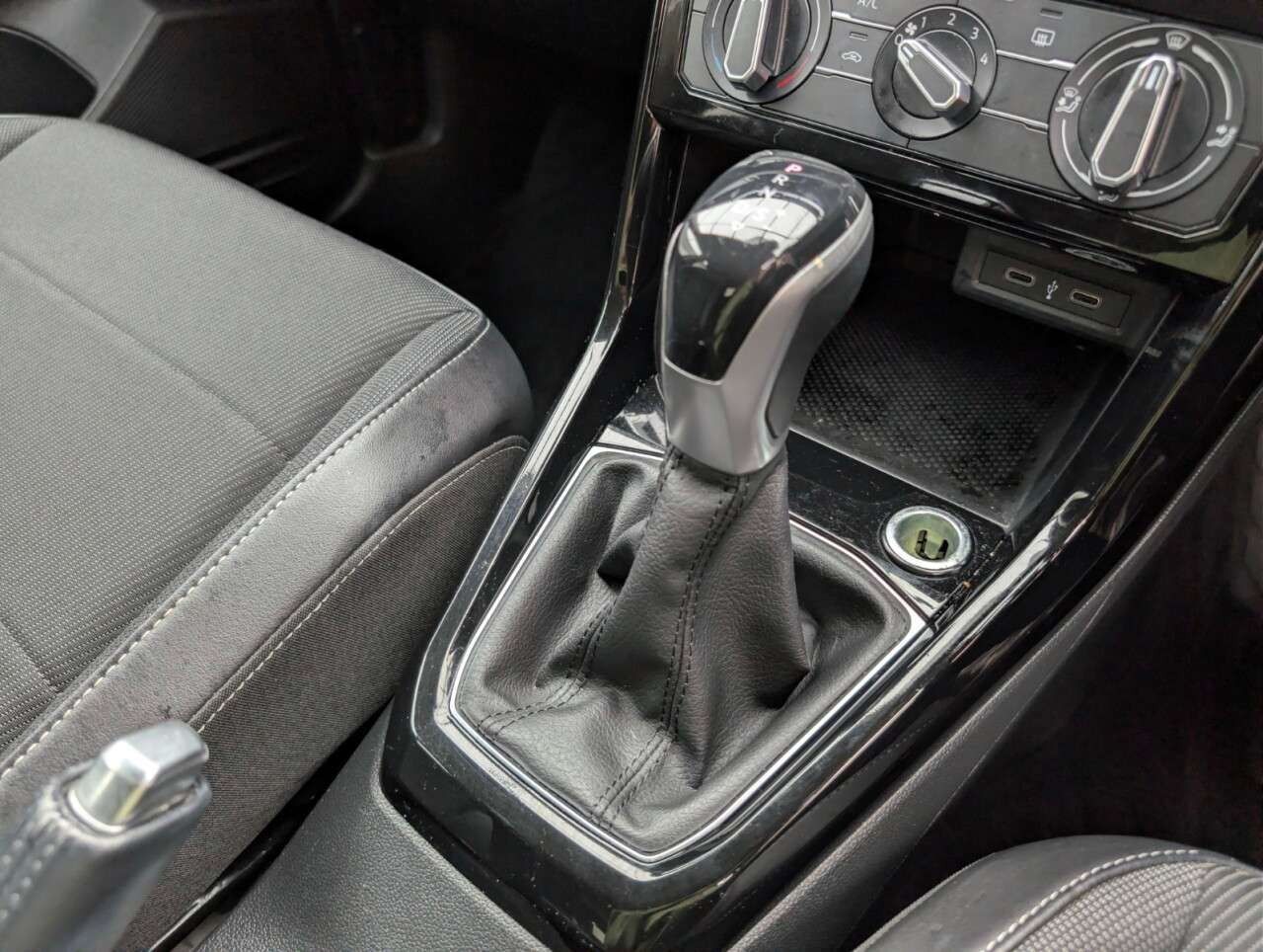 2022 VOLKSWAGEN T-CROSS 2022 VOLKSWAGEN T-CROSS