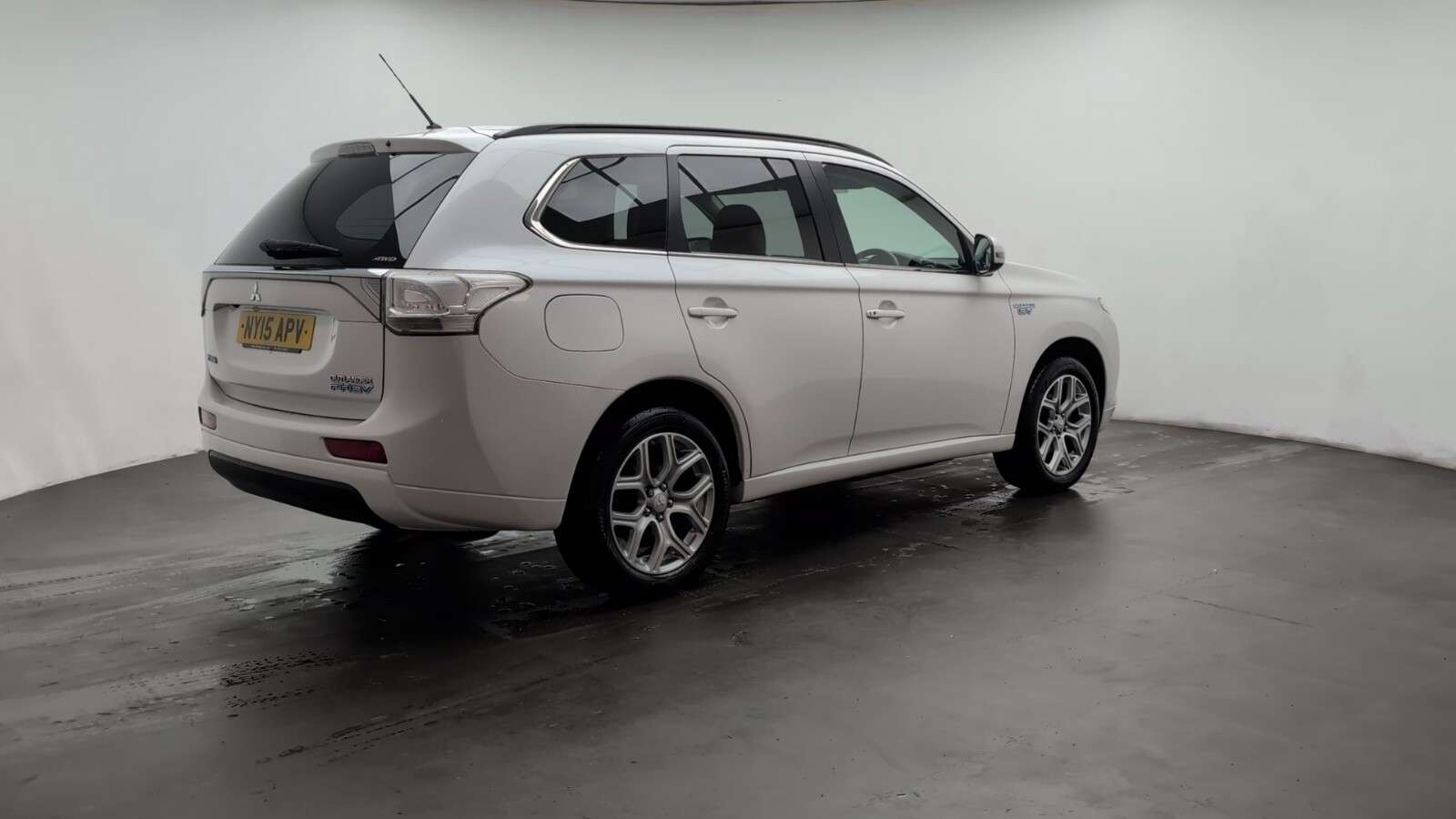 2015 MITSUBISHI OUTLANDER 2015 MITSUBISHI OUTLANDER