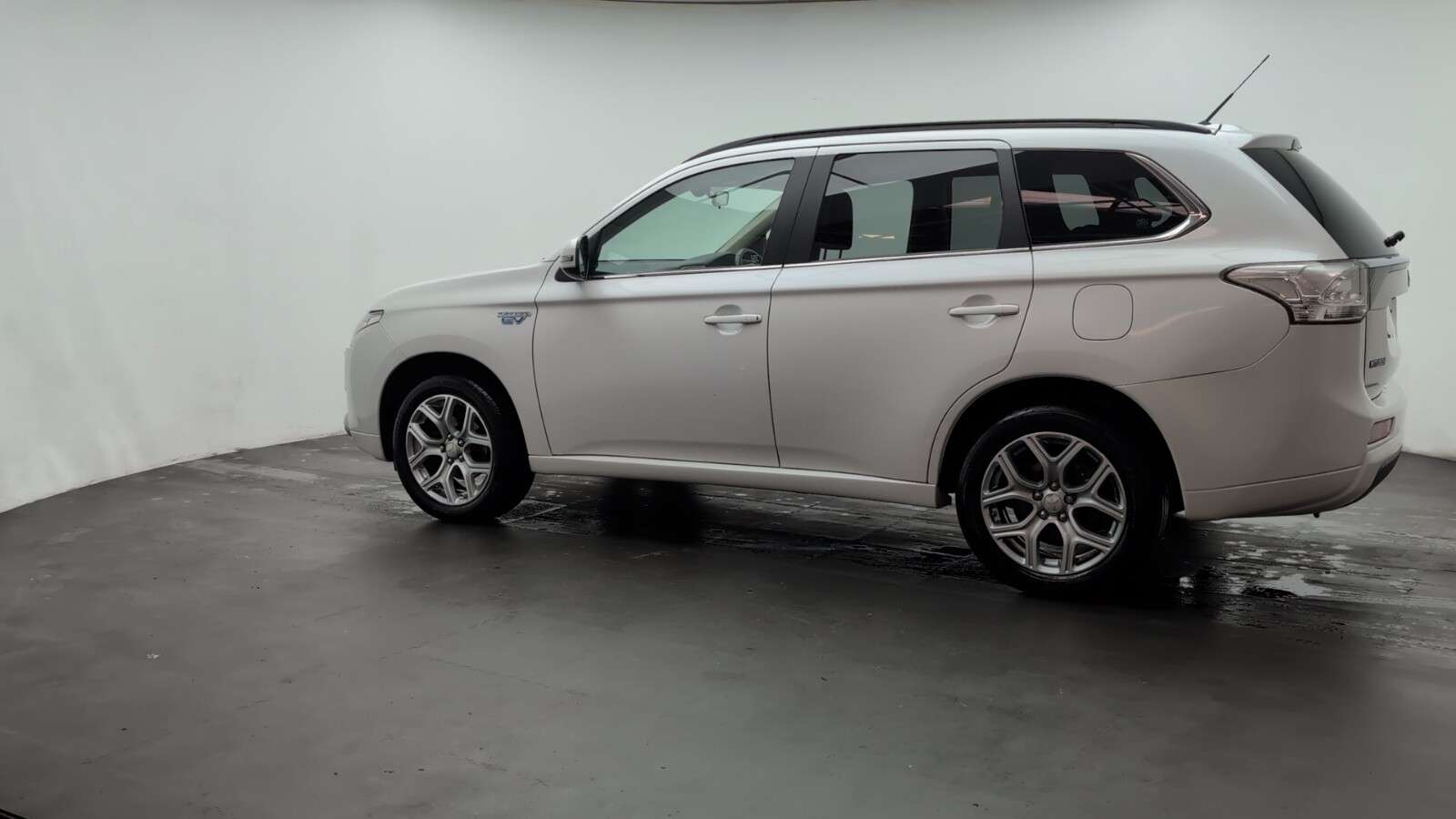2015 MITSUBISHI OUTLANDER 2015 MITSUBISHI OUTLANDER