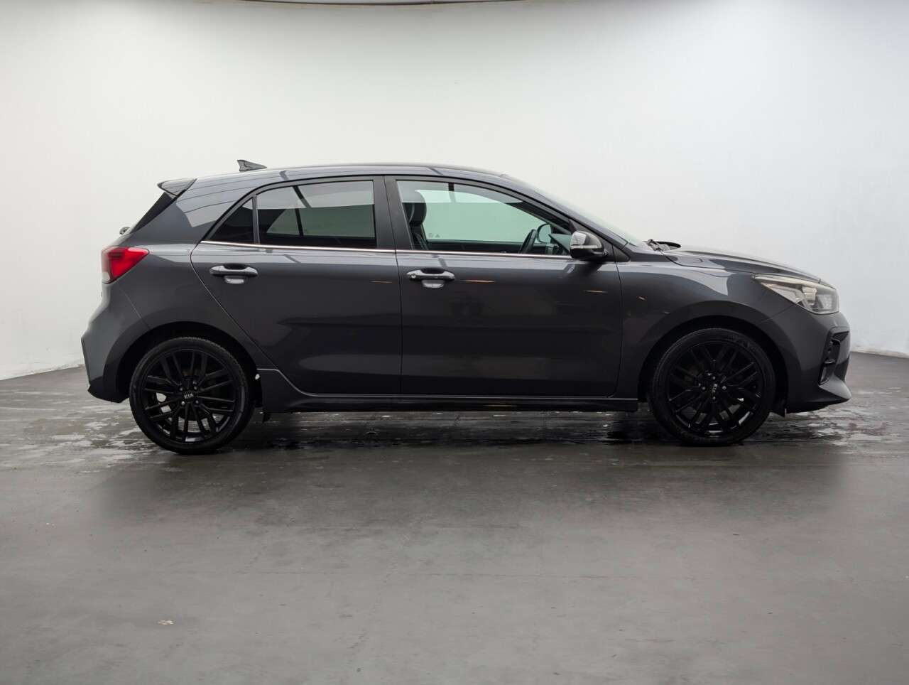 2018 KIA RIO 2018 KIA RIO