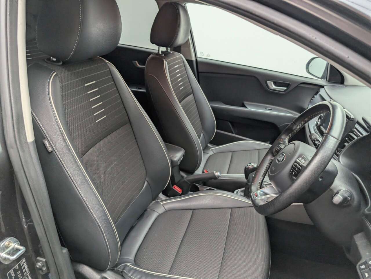 2018 KIA RIO 2018 KIA RIO