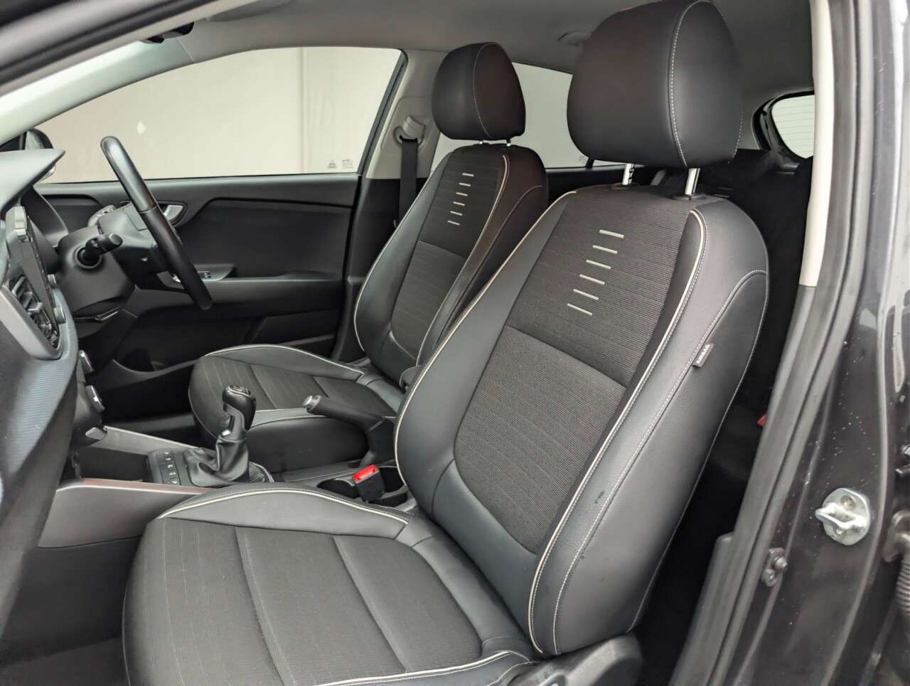 2018 KIA RIO 2018 KIA RIO