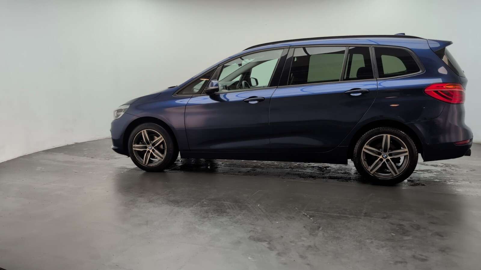 2016 BMW 2 SERIES GRAN TOURER 2016 BMW 2 SERIES GRAN TOURER