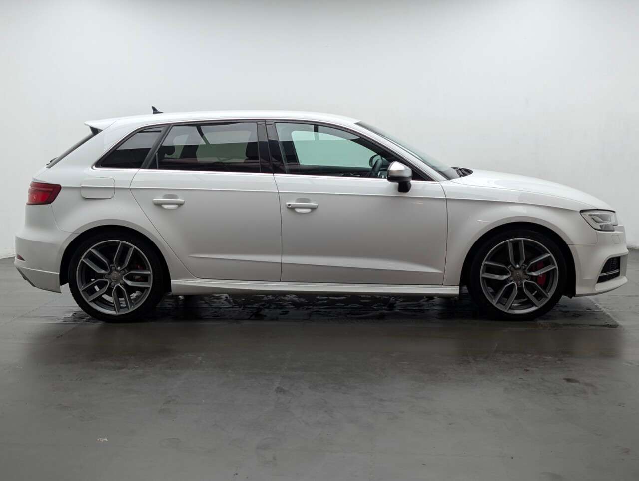 2019 AUDI S3 2019 AUDI S3