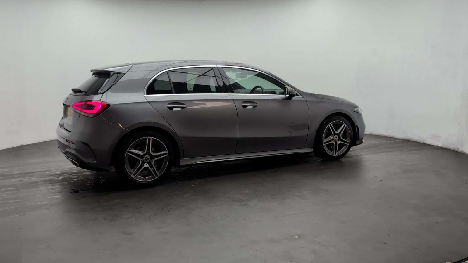 A 2021 MERCEDES-BENZ A CLASS 1.3 A200 AMG Line Hatchback 5dr Petrol 7G-DCT Euro 6 (s/s) (163 ps) HEATED A 2021 MERCEDES-BENZ A CLASS 1.3 A200 AMG Line Hatchback 5dr Petrol 7G-DCT Euro 6 (s/s) (163 ps) HEATED