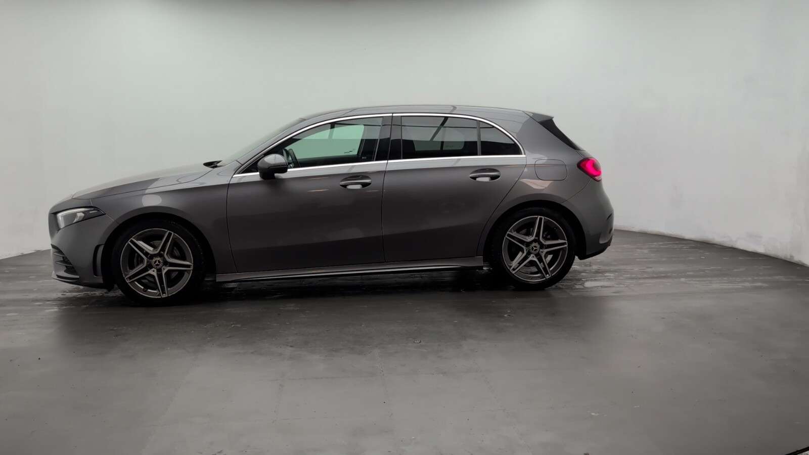 2021 MERCEDES-BENZ A CLASS 2021 MERCEDES-BENZ A CLASS