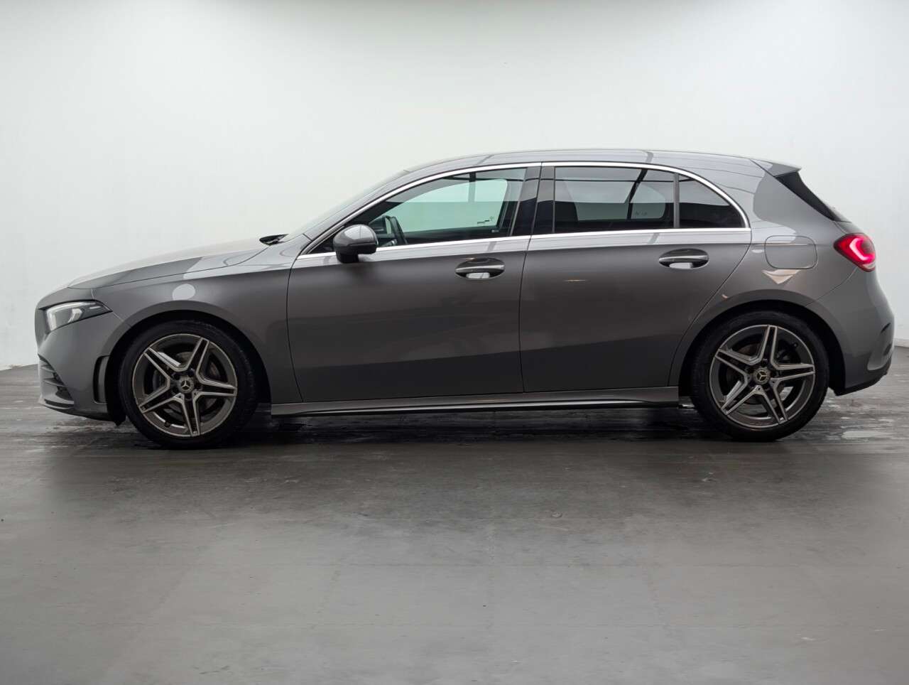 2021 MERCEDES-BENZ A CLASS 2021 MERCEDES-BENZ A CLASS