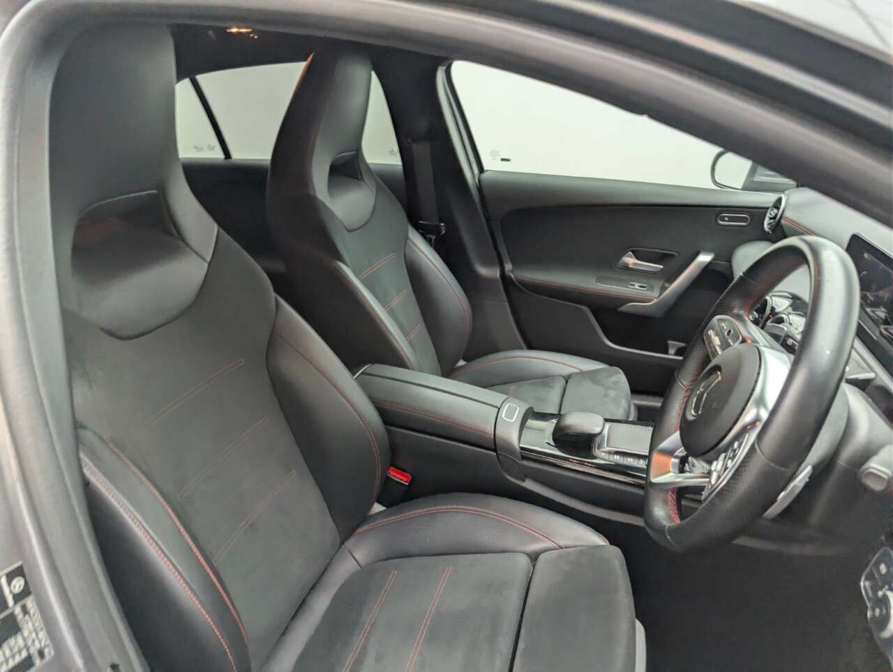 2021 MERCEDES-BENZ A CLASS 2021 MERCEDES-BENZ A CLASS