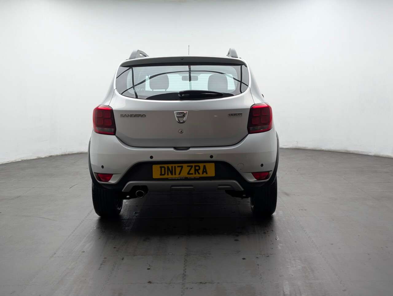 2017 DACIA SANDERO STEPWAY 2017 DACIA SANDERO STEPWAY