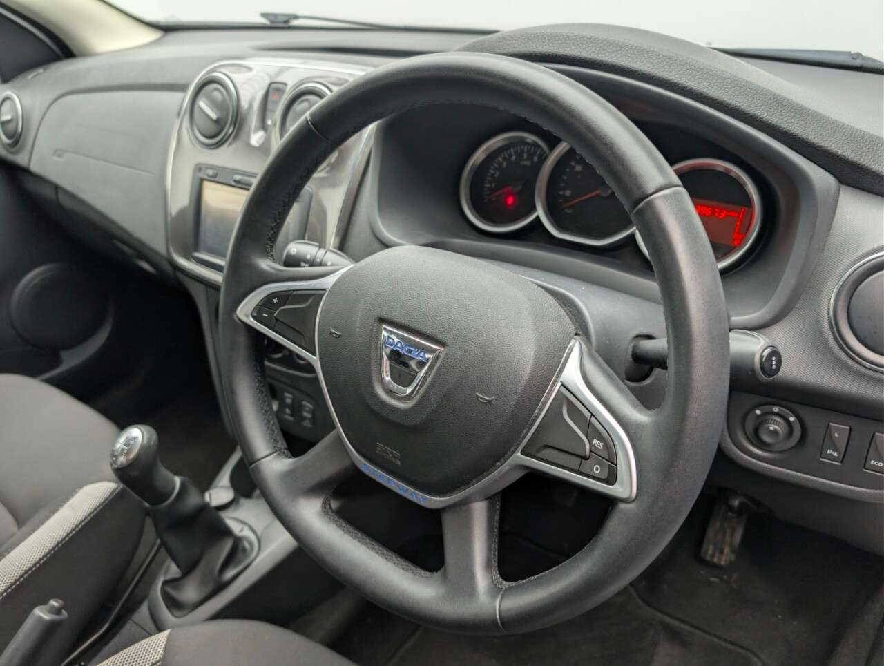 2017 DACIA SANDERO STEPWAY 2017 DACIA SANDERO STEPWAY