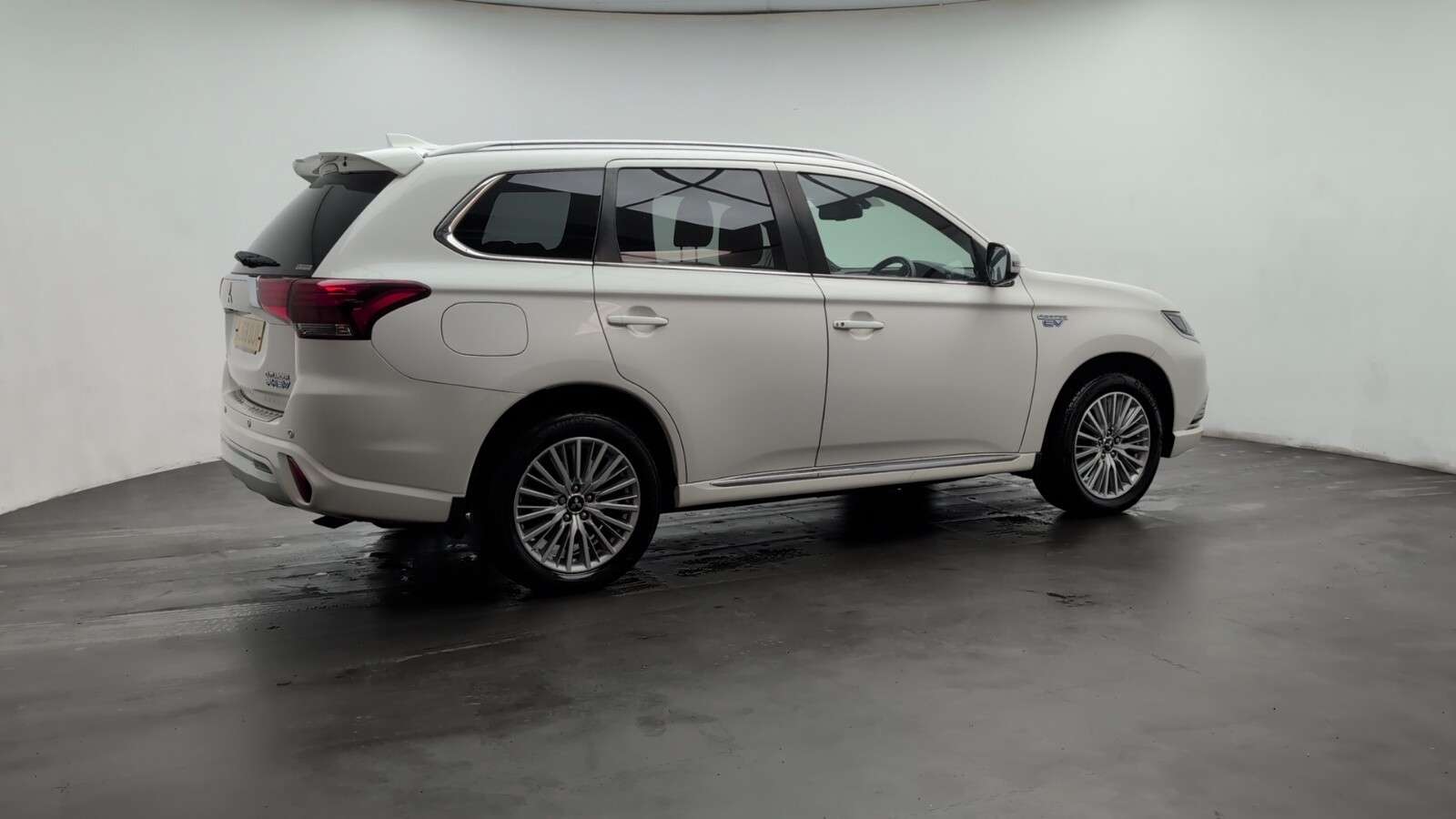 2019 MITSUBISHI OUTLANDER 2019 MITSUBISHI OUTLANDER