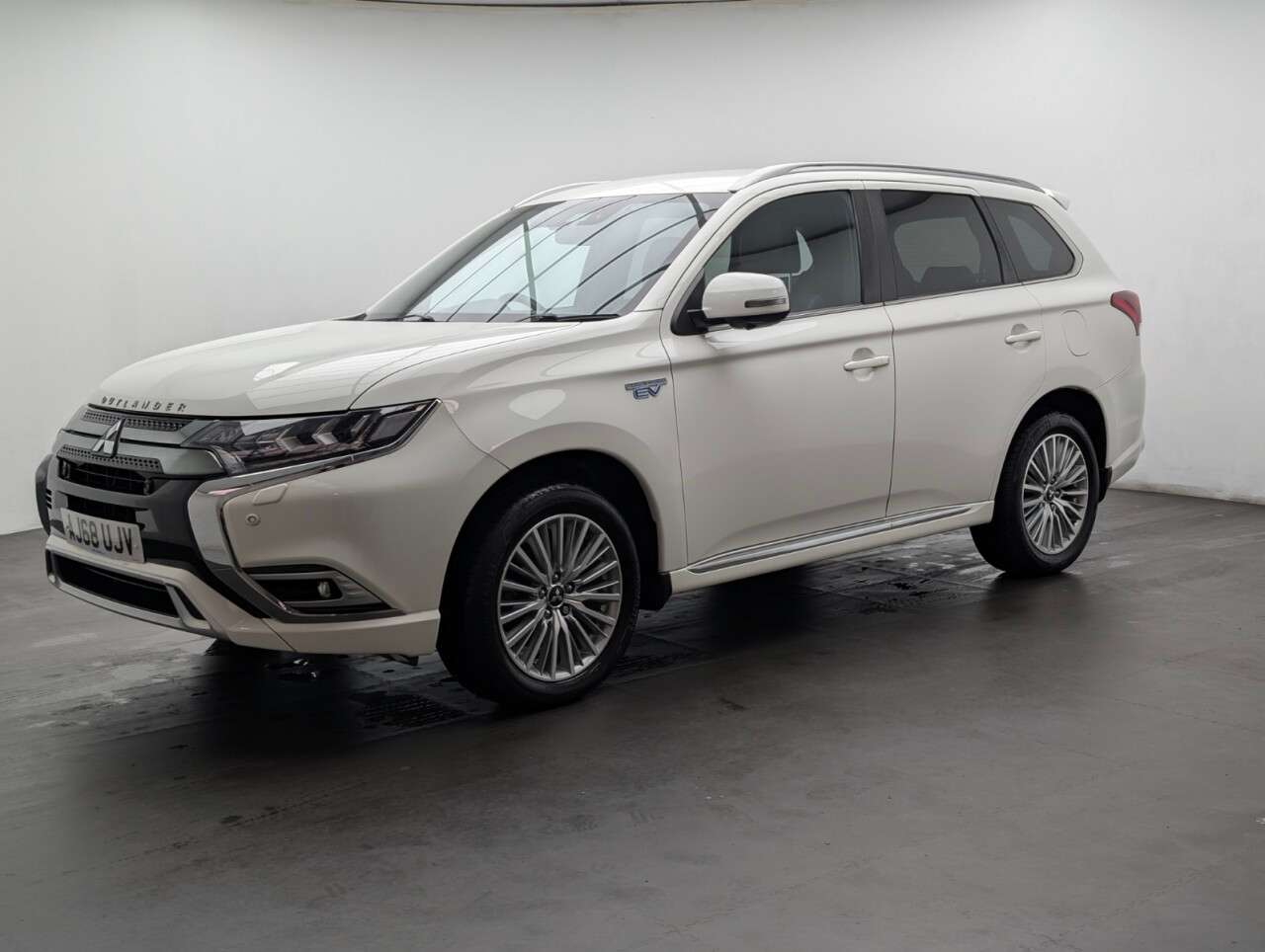 2019 MITSUBISHI OUTLANDER 2019 MITSUBISHI OUTLANDER